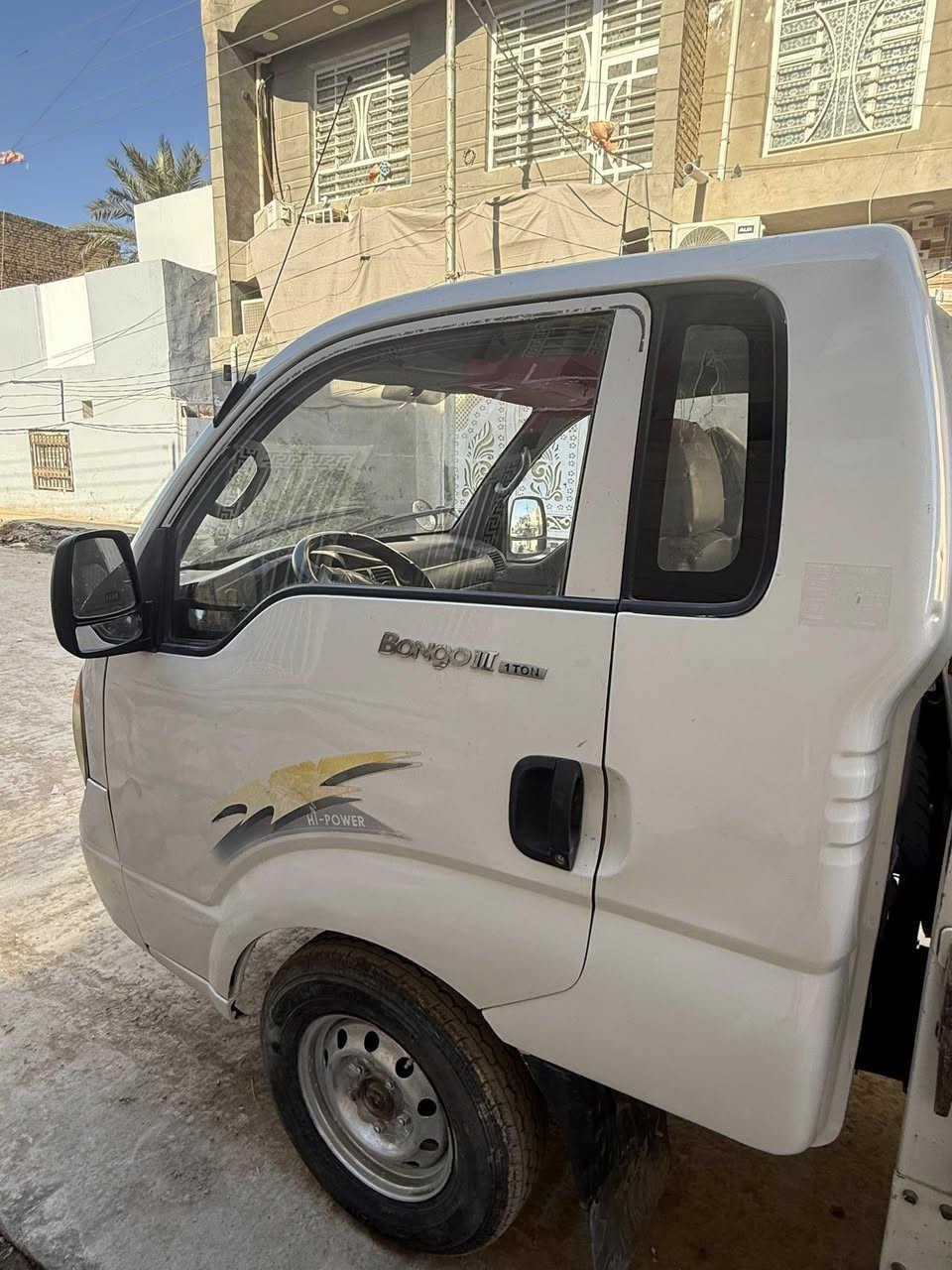 السلام عليكم نثيه موديل 2008رقم بابل بااسم صديق ابوي مداور ثاني يوم محرك 3000 مكفول كير مكفول شاصي ورقم شاصي مكفول سياره مابيها ضربه ابد جاهزه للعمل سنويه منتهيه تجديدها عليه 
السعر 70 ومجال كلش قليل
المكان حله مركز المدينه
***********
