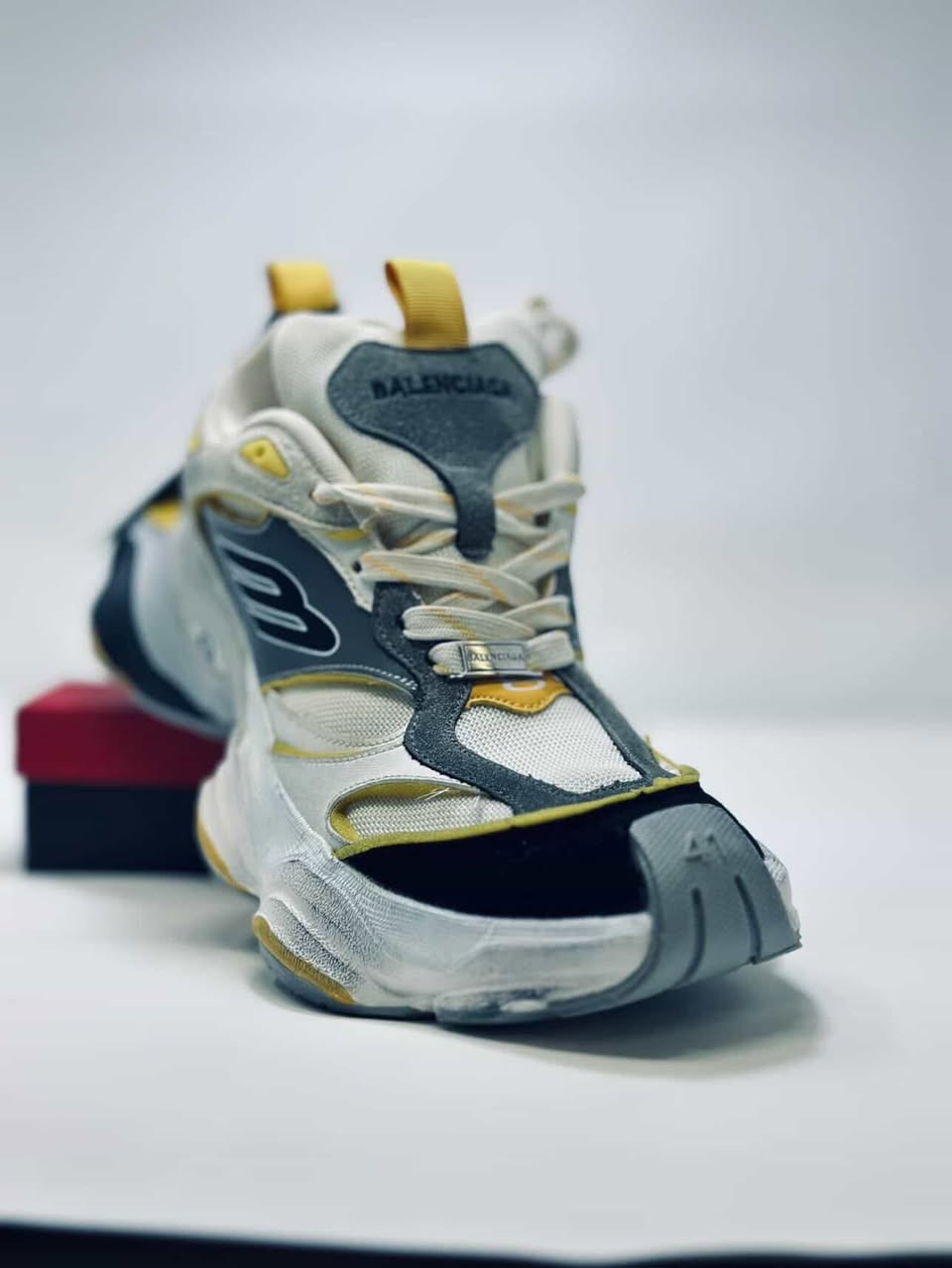 عرض العيد وصل!
خصم 40% على الأحذية
توصيل لجميع المناطق
القطعة ب 18
قطعتين ب 35
العرض شامل كل البضاعة داخل المحل لفترة العيد فقط - ينتهي يوم الاثنين بالليل!
لا تفوّت الفرصة +*
العنوان : بابل - الاسكندرية- شارع السوق


**إذا كنت صاحب هذا الإعلان وتريد حذفه لأي سبب، رجاءا أرسل رسالة إلى الدعم الفني**