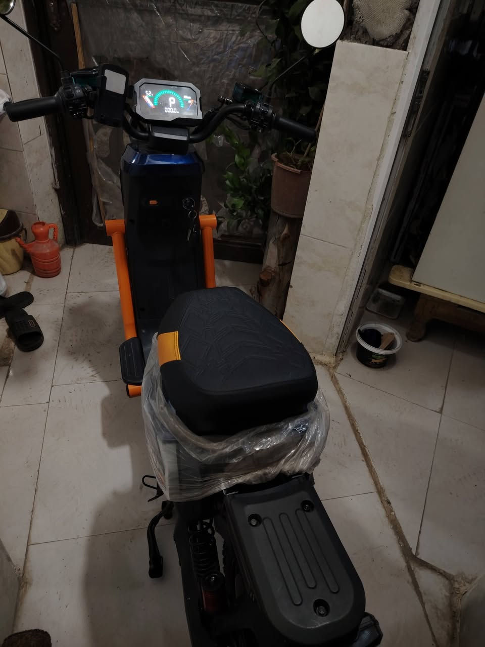 للبيع ماطور شحن 918ملف 1000 W
ثلاث سرعات 123
باتريات 100 امبير عدد اربعه
بريكات دسك
دبلات دهن
دبل سويج وبصمه وكارت تشغيل
لايت عالي وناصي
سكن دائري يعلك الوان
السعر 500الف وبي مجال
اسيا ***********
مكان موصل جانب الايسر
