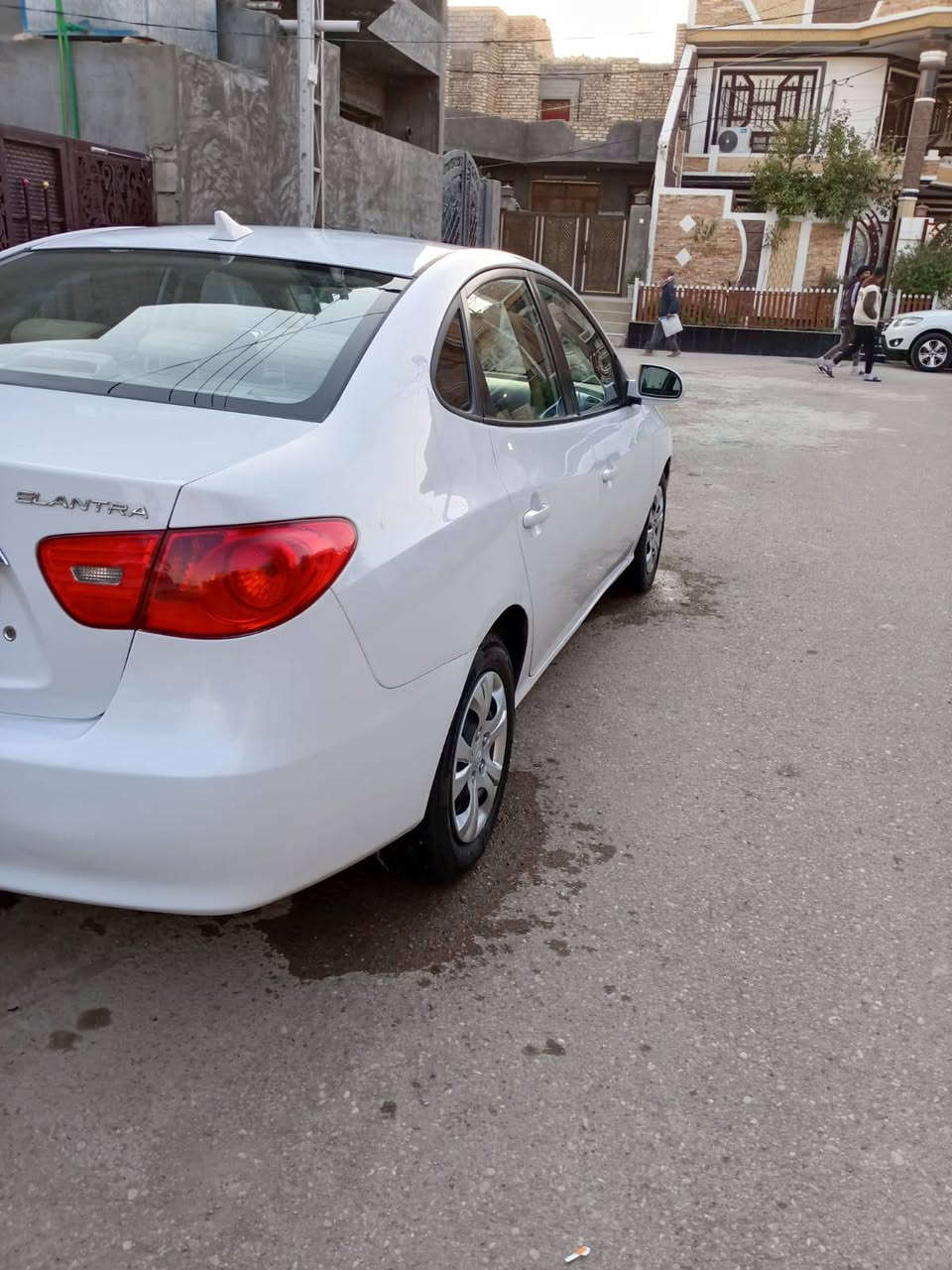 سلام وعليكم النترا موديل 2010 وارد امريكي حادث جاملغ يمنه بدون تبديل اليبل واحد محرك 2000 محرك كير تبريد خير من الله تخم تايرات حداديه جديده اي نقص مابيهه رقم ديالى جديد  سونار مرفق بل منشور السعر 105بكان سياره ديالى بعقوبه ‏‪***********‬‏
