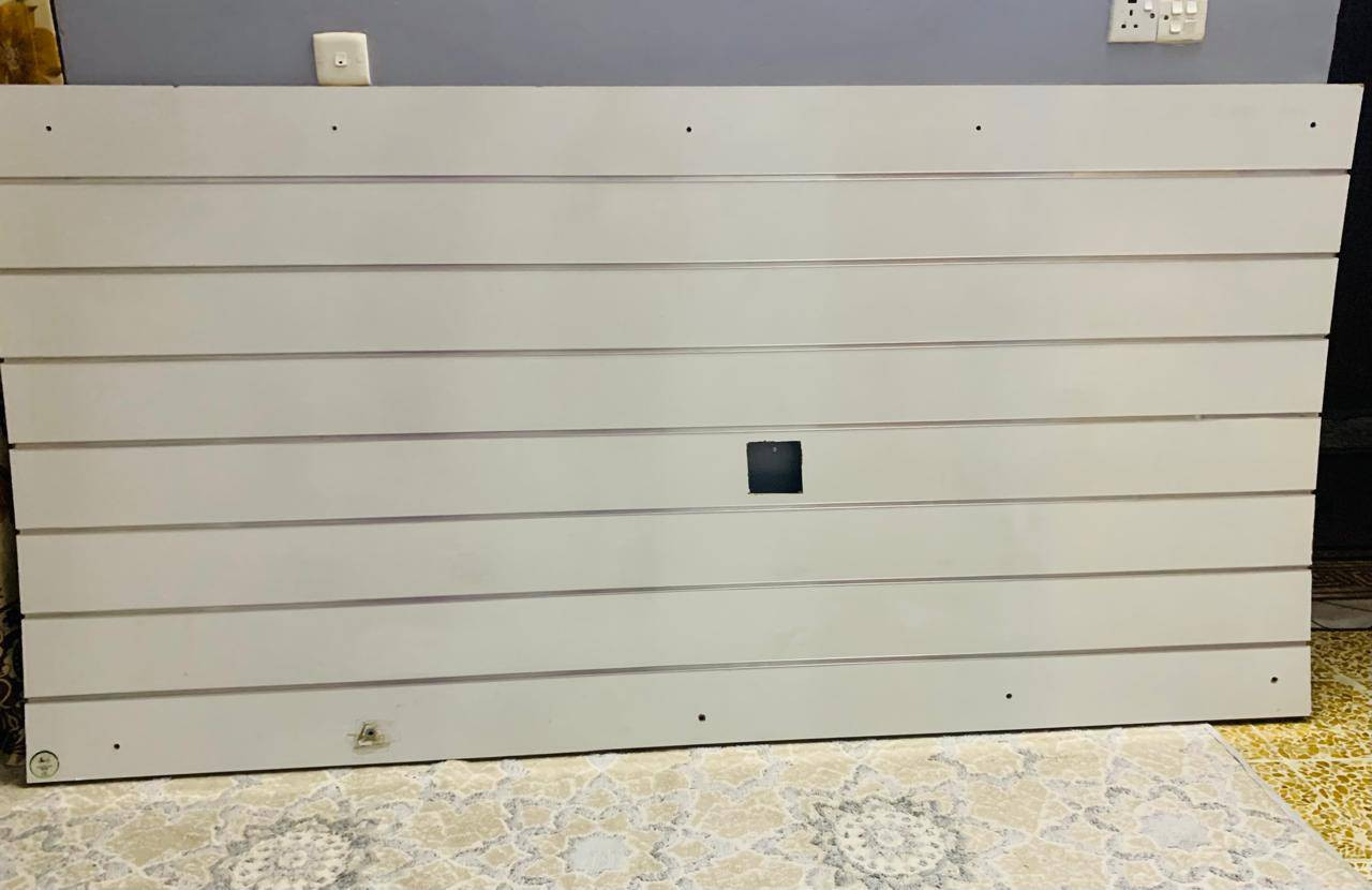 بيع مستعجل 
السلام عليكم ورحمه الله وبركاته للبيع 
بورتات عدد2 للبيع نضيف مستعمل شي قليل السعر شراي يجي خاص عنوان ايمن موصل الهرمات


**إذا كنت صاحب هذا الإعلان وتريد حذفه لأي سبب، رجاءا أرسل رسالة إلى الدعم الفني**