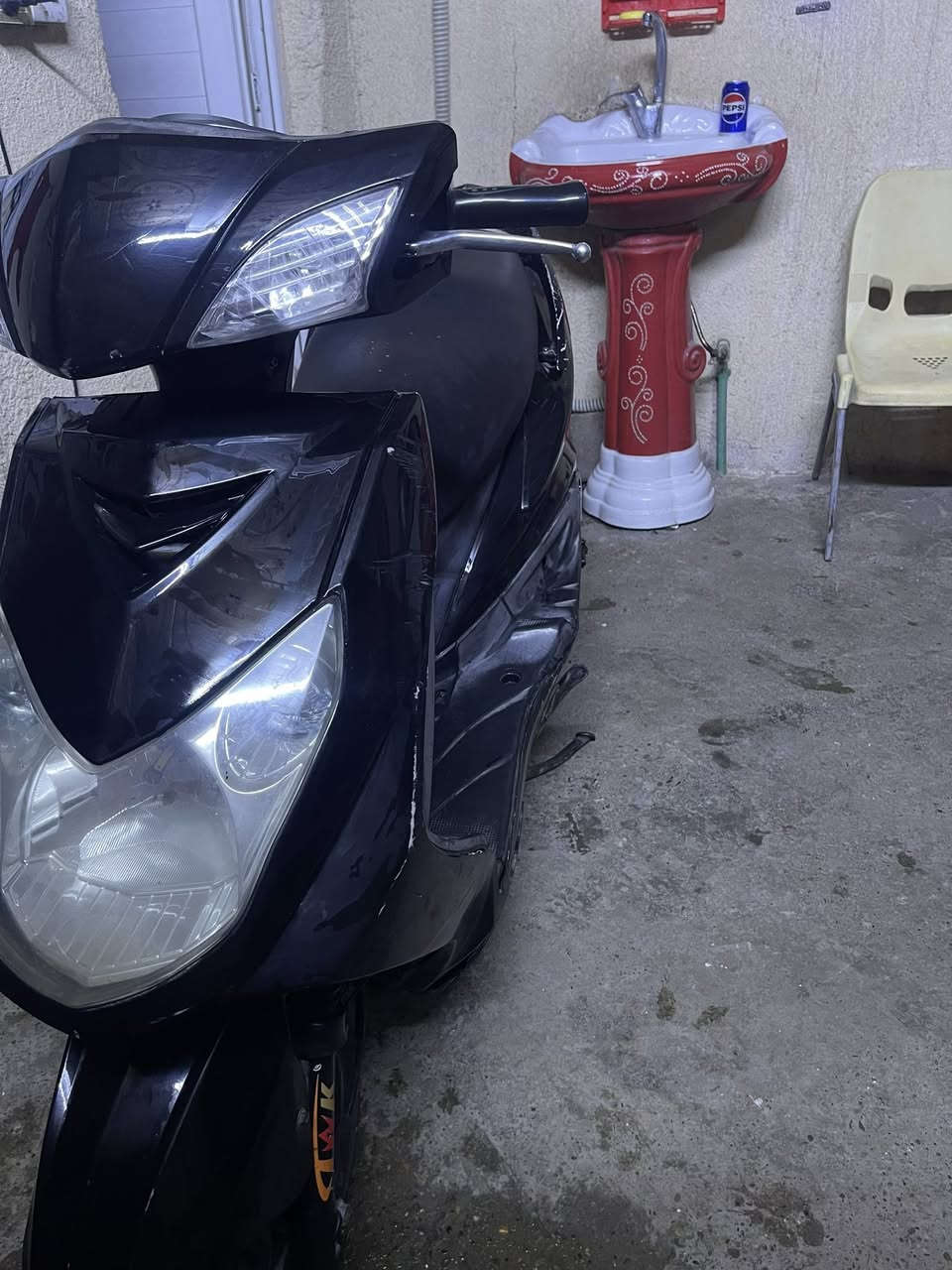 سكنس فحل جديد رمبه كبريتر مكينه ناعمه شلعه معدل ربع نكره كفرات اصليه مكفوله اي نقص جيب فيتر وفحص السعر 650  العنوان بغداد شارع سته قراب مستشفى الكرامة***********
