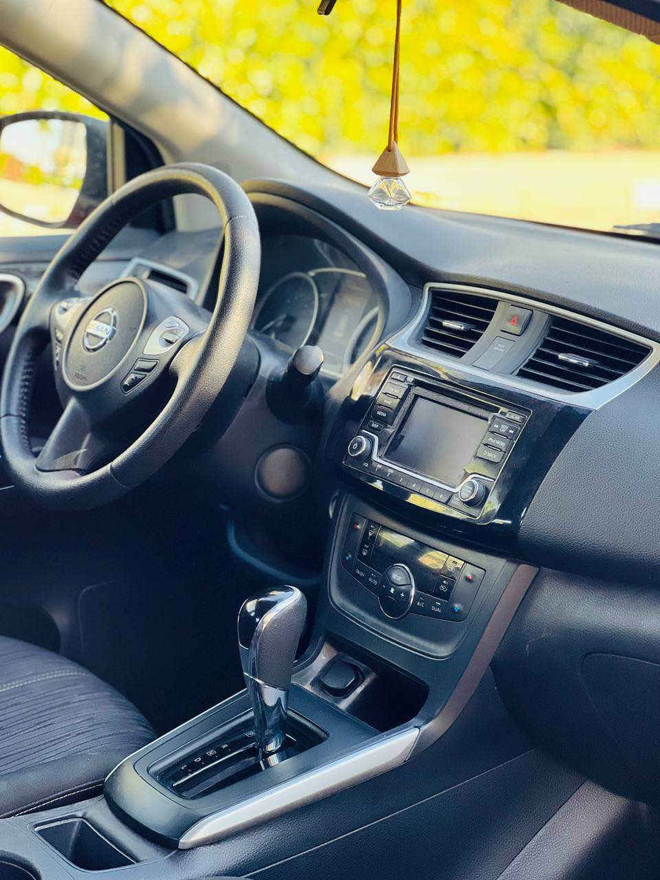 Nissan Sentra 2018
بێ ناوگرتن 📦 تەنها یەک پارچە و نیوی بۆیاع  هەیە
بەس بونیدی بویاغە بێ نوقتە ناوگرتن بێ ئێرباگ
سەقفی دوو بست كالبونەوەی هەیە 
مواسەفات sv فول مواسەفات
گێچ ئەلکترۆنئ
تەبرید لەمس واتە شاشە
حاسەو کامێرای بیلاد
بەسمە ، ڕادار
تەعدید سورعە
سوکان ڤۆلیۆم 
بەردی گزۆز هەمووی بەشەرت
مۆدی تڕاکشن و ECO و سپۆرت
٤ تایەی لۆکی لەژێرە و زۆر مواسەفاتی تر
لە سفرەوە لای خۆمە تەنها 92 هەزار ڕۆشتوە

نرخ : 95 وەرەقە و کەمێك مەجال
شوێن / هەولێر
بۆزانیای زیاتر نامە بنێرن لەخزمەت دام. أربيل, العراق


**إذا كنت صاحب هذا الإعلان وتريد حذفه لأي سبب، رجاءا أرسل رسالة إلى الدعم الفني**