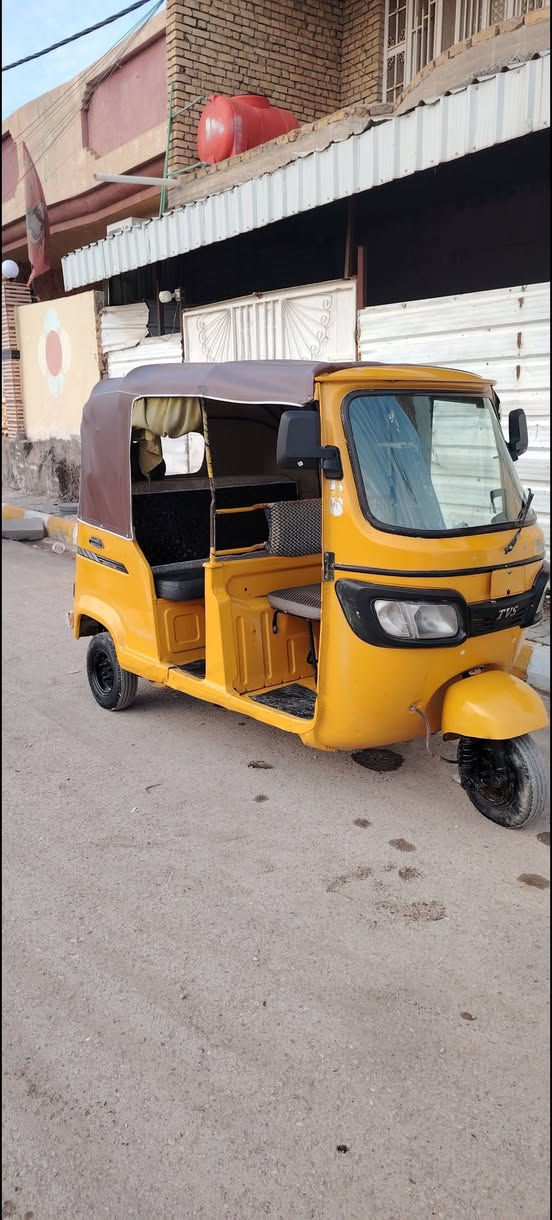 سلام عليكم تكتك للبيع موديل 20وراق صواليه شرط
سعر 4000وبيه مجال***********
