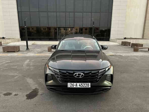 السلام عليكم….
للبيع بسعر مناسب جدا 143$ اعتذر عن الاقساط والوعده
هونداي توكسان 2022 لون ڤيراني رقم صلاح الدين انلكليزي (26) سنوية جديدة لغايه 2023 هزة جديدة شرط التحويل…
سيارة بيها مكانات صبغ ابيع صبغ احزام … بدون دواخل بدون ايرباك … 
سيارة جاهزة بدون اي نقص…
محرك 4/2500 سلندر … السياره ماشية 100KM..محرك مامفتوح…
شرط محرك وكير وصدر وكهربائيات وتبريد وتدفئة وتخم تاير سيارة جاهزة من كلشي….
مواصفات فول عدا البانوراما معروفة مواصفاتها مايحتاج اذكرها….
العنوان/ صلاح الدين/ تكريت/ القادسية…
السعر 143$ اعتذر عن الاقساط والوعده…
للاستفسار ***********
***********
