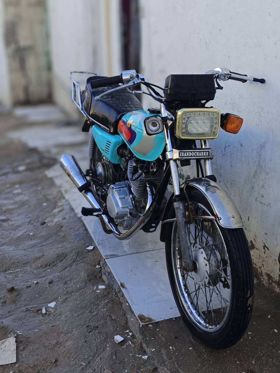 سلام عليكم نامه للبيع نضافه 100/75دراجه مال حناي تجي تفحص وتطلع بيه وتشوفه مكينه تخبل بس ناقصه باتري دراجه حلوه تخبل سرعه وشلعه حلوه سعر ادراجه 450وبيه مجال مكان طويريج شارع اربعين  الستفسار اتصال ***********
