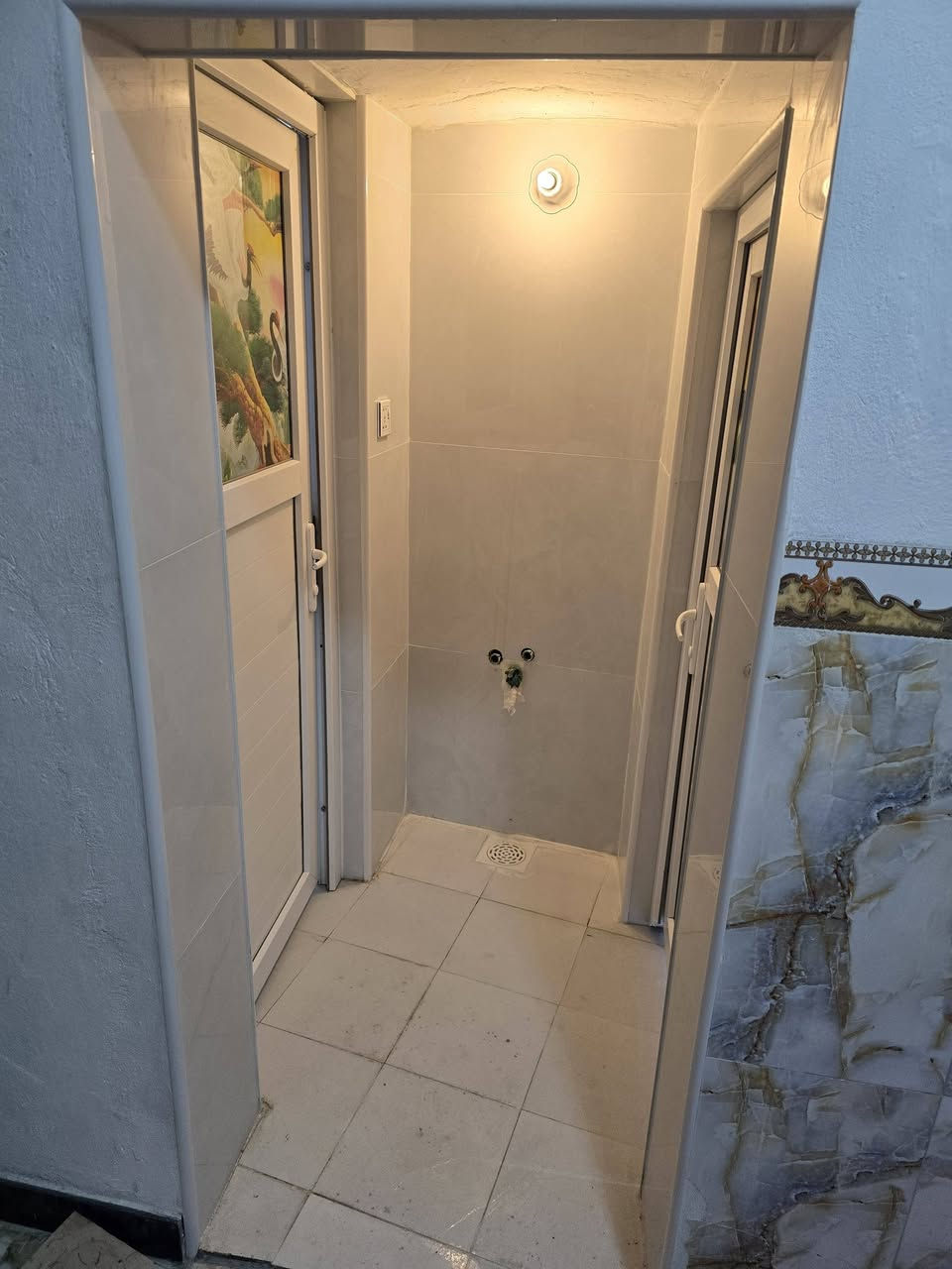 للبيع. بيت. العنوان البكرلي الأولى شارع المقابيل مدرسة البحتري شارع مخبز ليمونه 
للاستفسار الاتصال عل الرقم ***********
