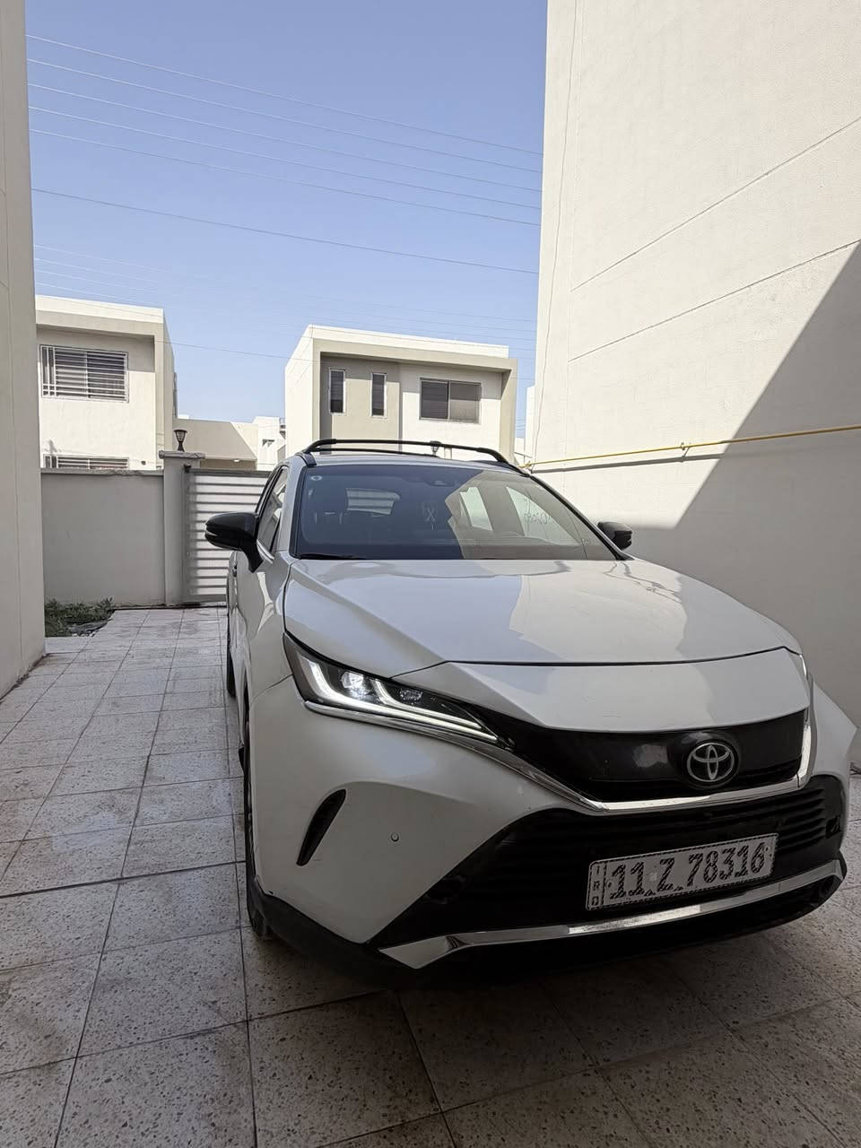 Toyota venza 2024
تويوتا فينزا 2024
فئة xle
Night shade edition 
بدوون ايرباك

مواصفات XLE 

كشنات جلد
تدفئة كشنات
كرسي السائق كهرباء
الصندوق كهرباء مع فتحه بتمرير الرجل تحته
لايت ليد وحاجب نهاري وكشاف ليد
شاشة كبيرة
بصمة تشغيل وبصمة ابواب 
دفع رباعي 
رادارات امامي خلفي
اوتو ستوب 
وبعد بيها مواصفات

السيارة ماشية ٢٥ الف
بعدها جديدة وابيع عالكمرك القديم
حادثها موضح بالصور

السعر (٢٢٢$)
للاستفسار ***********
