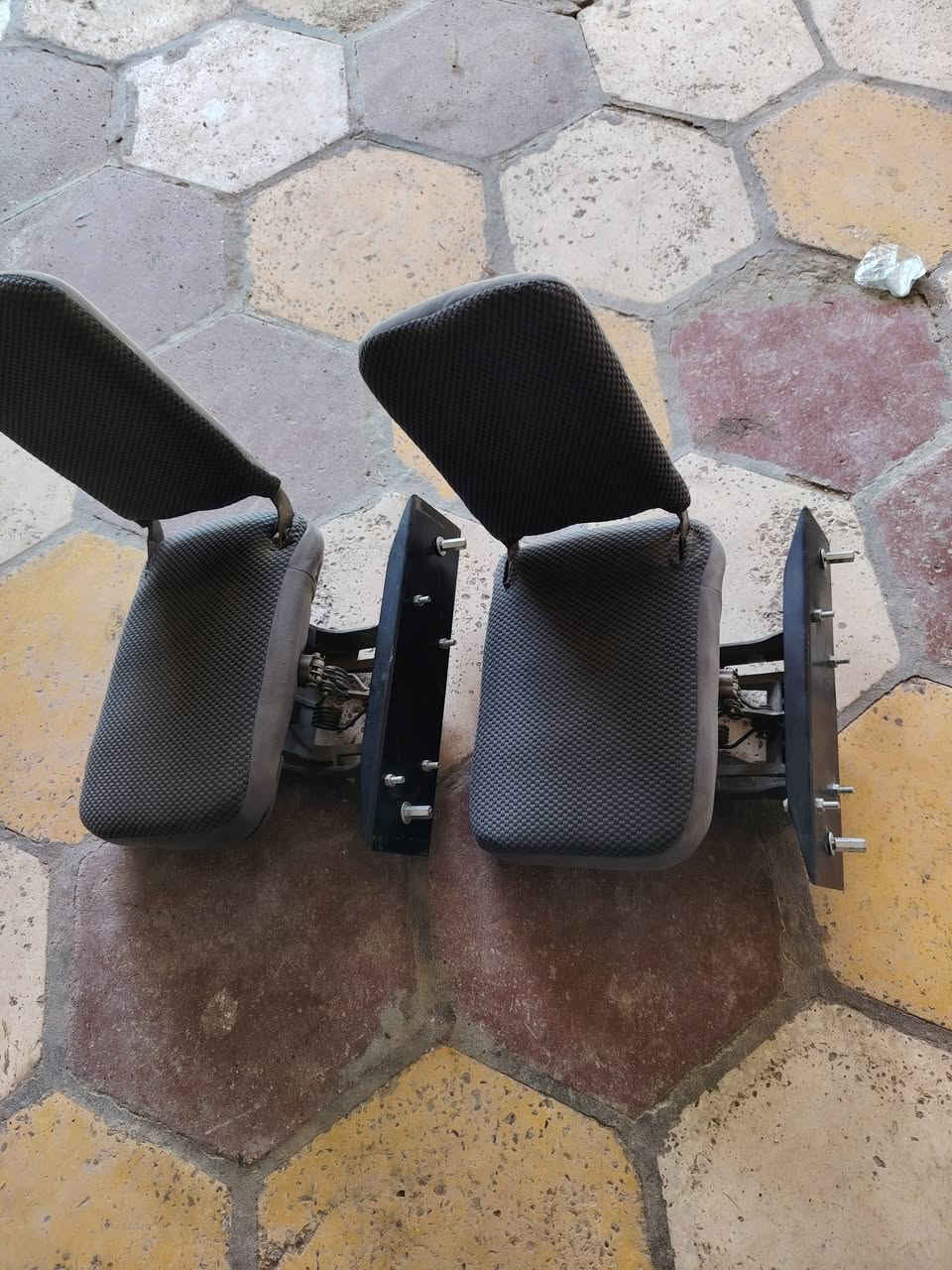 سلام عليكم كشنات هايسة غلاب كاملات هنة قواعدهن  جدد مستخدمات شي غليل سعرهن ٣٠٠ مكاني بغداد  تصل ***********
