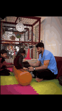 سدرة زهير من  داخل قضاء الحويجه تؤدي تمرين علاجي لتقويه عضلات الجذع و هذا النوع من التمارين يساعد الطفل على فهم جسمه التحكم بحركته وبناء أساس حركي سليم للمراحل القادمة ✨
📍 مركز بسمة أمل للعلاج الطبيعي قضاء الحويجة
🤲 اللهم اشفِها شفاءً تامًا لا يُغادر سقمًا

🚩 العنوان  العراق 🇮🇶
محافظة كركوك-قضاء الحويجه شارع المنزله  مجاور قاعه ليان للاعراس  قرب دائرة كهرباء المظهوريه
***********

#علاج_طبيعي_للأطفال
‏#Pediatric_Physical_Therapy

#تأخر_حركي
#Motor_Delay
#تأهيل_حركي
#Motor_Rehabilitation
#تقوية_عضلات_الجذع
#Core_Stability
#تمارين_الجلوس
‏#Sitting_Training
#علاج_عصبي
#Neuro_Therapy

#الحويجة
#قضاء_الحويجة
#حويجة
#العلاج_الطبيعي_في_الحويجة
#مركز_بسمة_أمل
#كركوك
#أطفال_الحويجة
