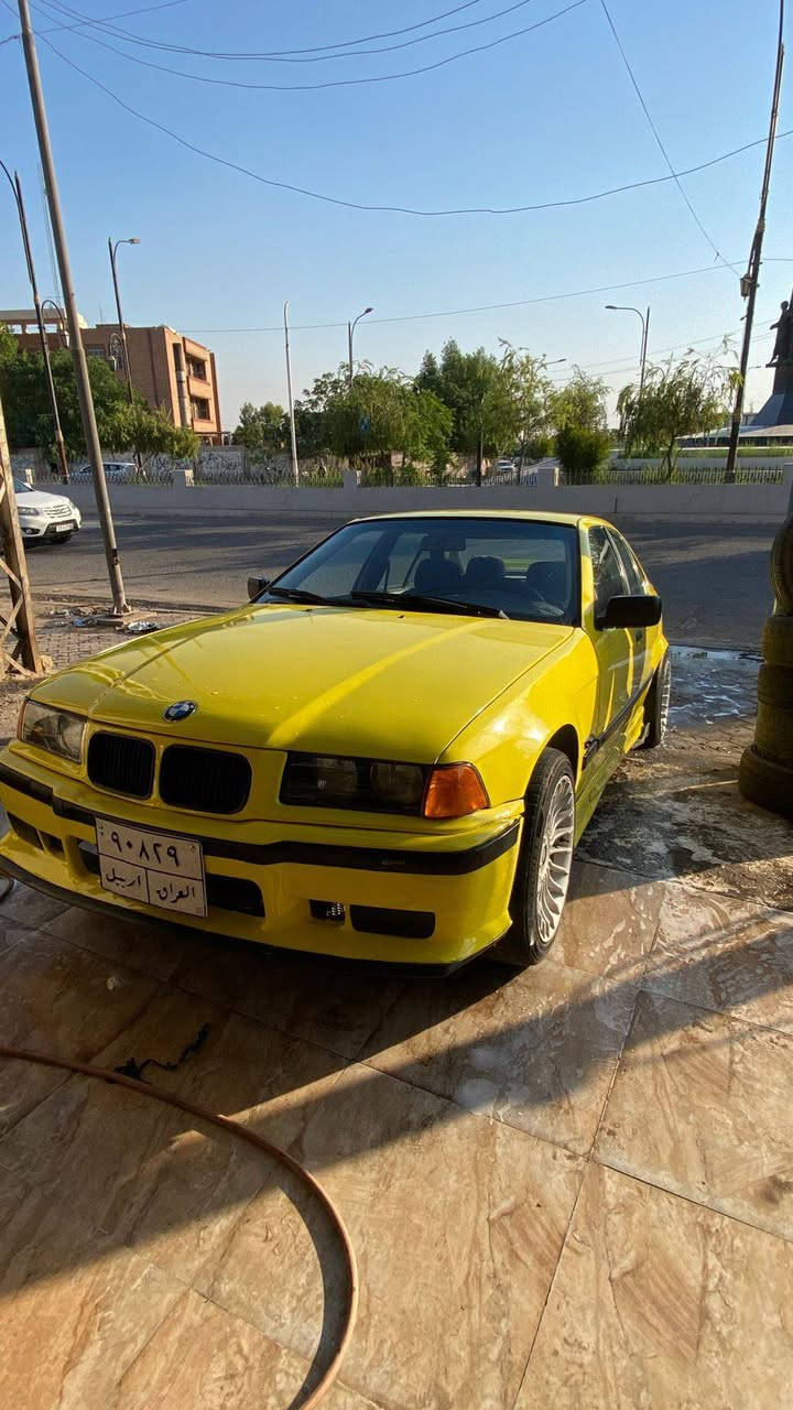 بي ايم موديل1991 بيلاد محرك 525 عدل 
كير zf  سياره شرط تبريد   اي بي ايس 2جام كهربا   سستم صوت  وياله 17 توسايز  اكزوز رياضي صوته كولش ناعم رقم اربيل شرط التحويل   السياره بدون اي مصرف سعره 53 ورقه بي مجال الي شراي يخابر *********** كركوك, العراق
