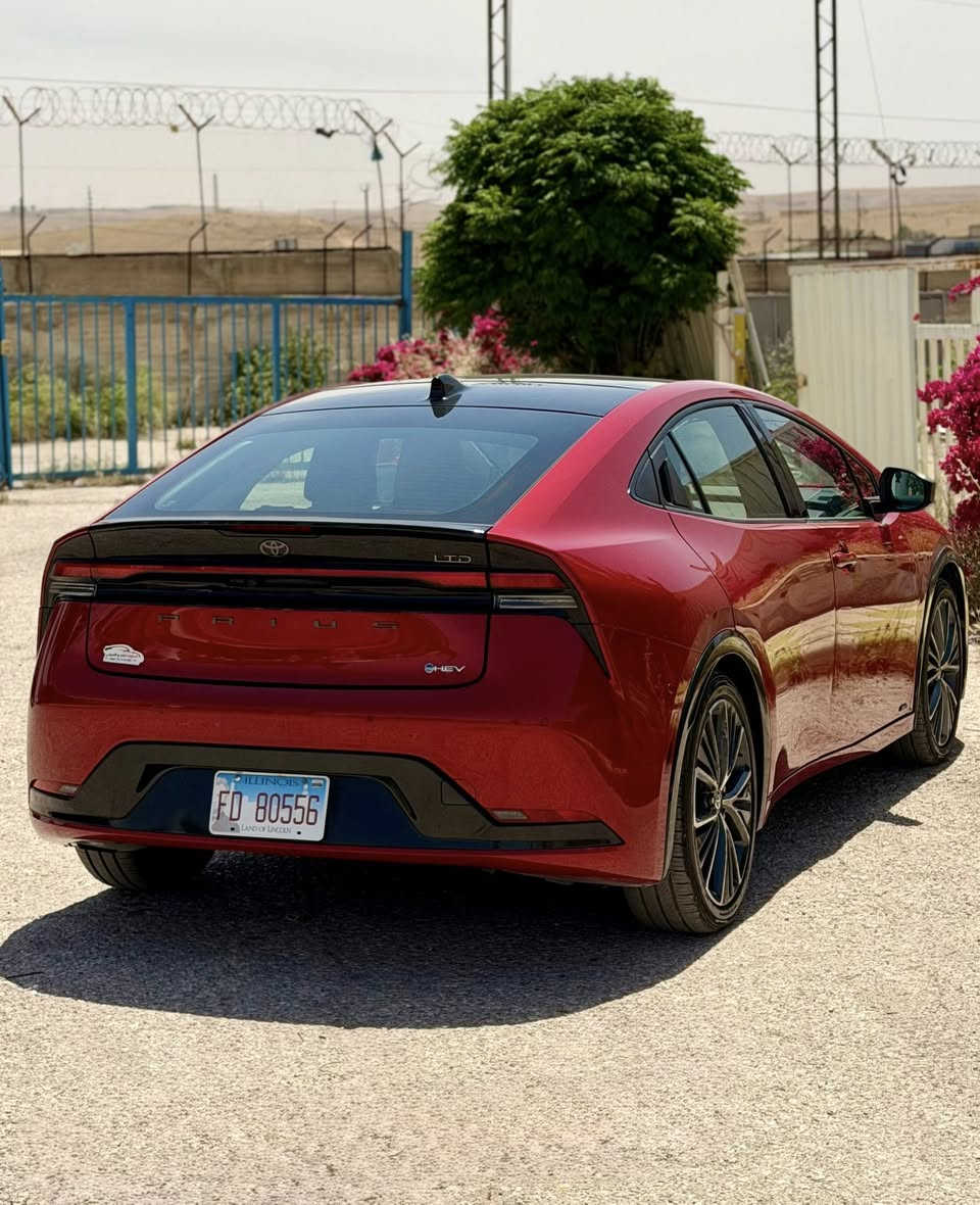 السـلام عليكـم
تويوتا بريوس ليمتد LTD 2024 هايبرد
ماشية 3 الاف 
المواصفات 
بانوراما 5 كاميرات جلد كراسي امامي تدفئة وتبريد كراسي خلفية تدفئة ستيرن مدفئ حساسات امامية وخلفية اوتو بارك اصطفاف ذاتي اعلى فئة من المواصفات بشركة تويوتا 
حادثها بنيد وجاملغ ايمن مصبوغات دعامية اصلية نفس لون
السعر بالمنطقة الحره عمان : 15,000 $ الف دولار حره 
تدخل على اربيل كاتي 
وتدخل على كتاب شهداء


**إذا كنت صاحب هذا الإعلان وتريد حذفه لأي سبب، رجاءا أرسل رسالة إلى الدعم الفني**