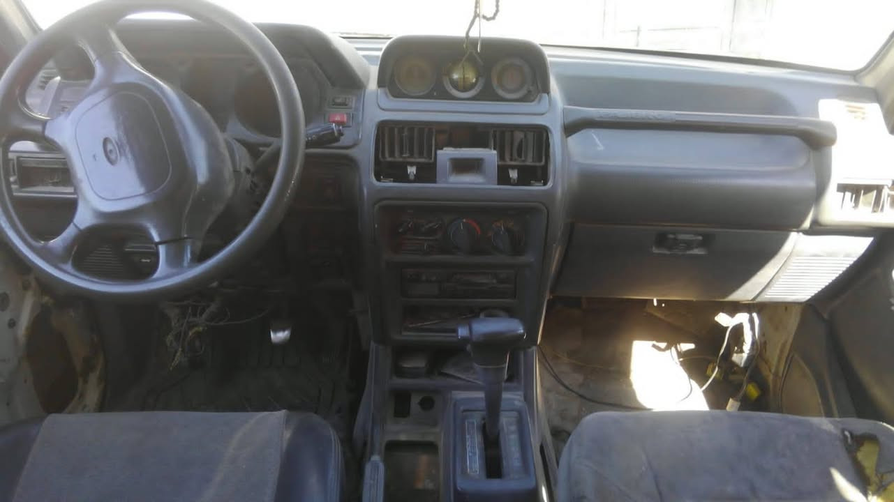 باجيرو للبيع رقم بصره خابر صاحبه اني مكلف بنشر بغداد مدينة الصدر سعره ٣٥ تلفون ***********
