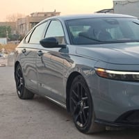 هوندا اكورد 23 سبورت ا لون مميز يعني خلقة واخلاق ومصروف ليها هواية تخم...