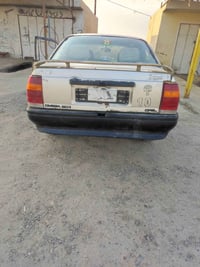 اوميكا • ١٩٨٩ • محرك ٢٠٠٠