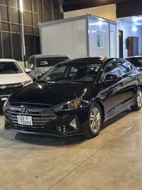 النترا ٢٠٢٠ • فول مواصفات • فتحة سقف