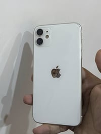 آيفون ١١ • ٦٤ • شاشة مبدلة