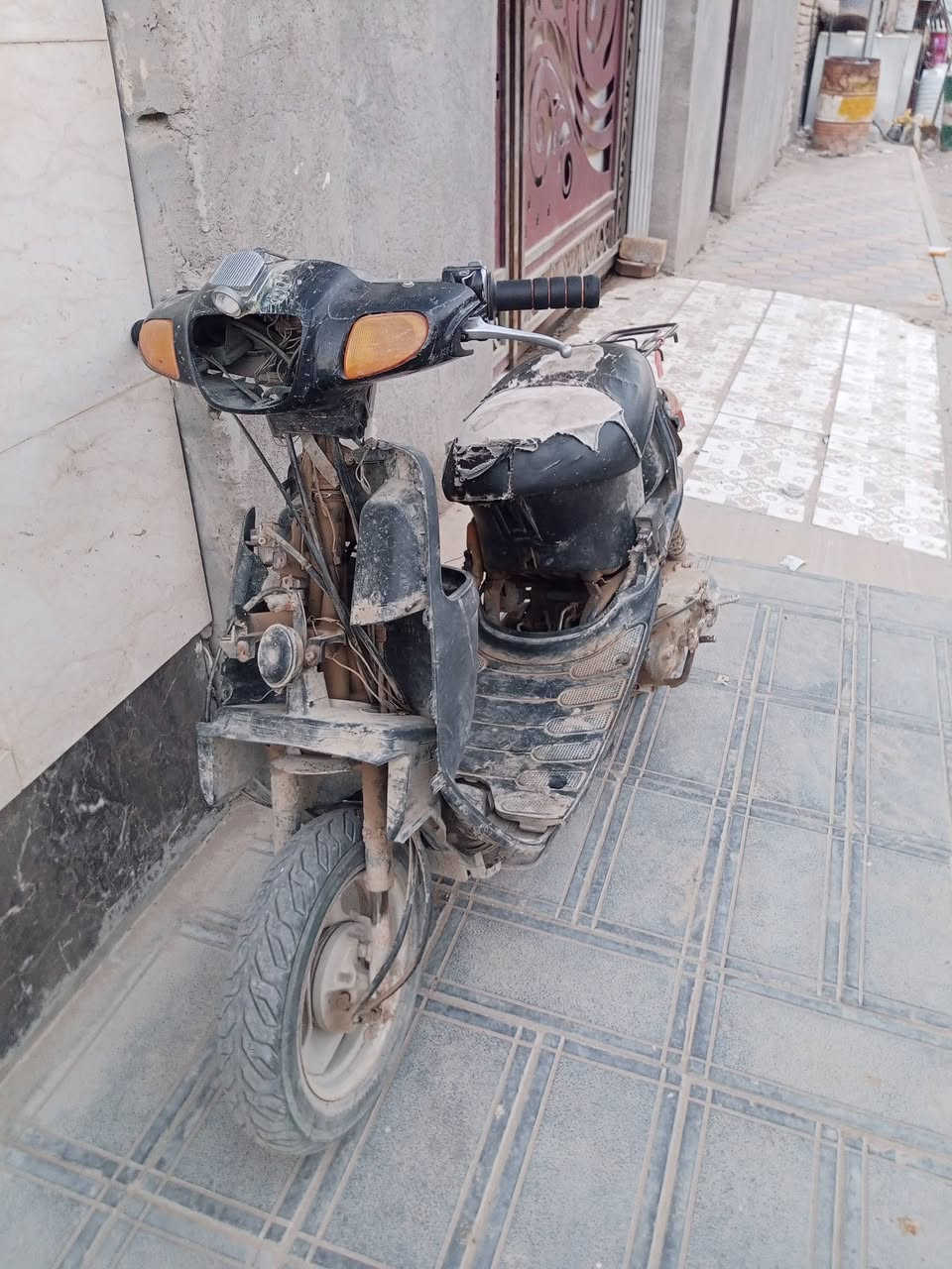 بتره هندر واحد شرط الشغل كفراته موجوده ب90وبيه مجال منصوريه ***********
