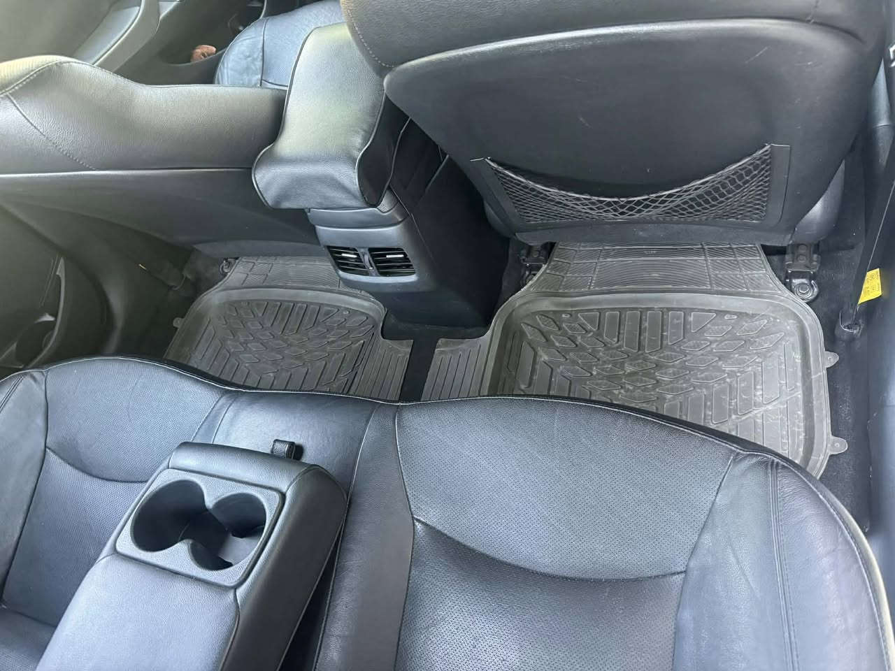 هيونداي النترة موديل 2014 فول مواصفات GLS
سلايت
بصمه 
كشن وستيرن هيتر
كشن جلد 
تبريد قطعتين 
لايت ليد عدسه زينون البجم كله زينون
٥ ويل وتايرات جديدة
ماشيه ١٣٠ 
بدون صبغ ٣ مكانت صغار تعديل بارد
محرك مفتوح شرط لا بخار ولا صرف ولا تنقيص
عنوان السياره كركوك 
سعر المطلوب 133 وبيها مجال 
اي ستفسار الاتصال 
***********
