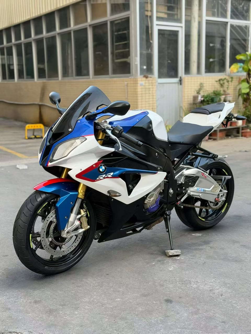 BMW S1000RR
2011
53ورقە 

🌹 شكر خاص لإدارة الكروب
کروپ فیسبوک https://www.facebook.com/share/g/1D8xBUZevA/?mibextid=wwXIfr
🎥 تابعونا على تيك توك:
‏👉 https://www.tiktok.com/@madeinjapan919
‏👉 https://www.tiktok.com/@samuraiskill1

📌 يمكنكم متابعتي على تيك توك لمشاهدة أحدث الدراجات


**إذا كنت صاحب هذا الإعلان وتريد حذفه لأي سبب، رجاءا أرسل رسالة إلى الدعم الفني**