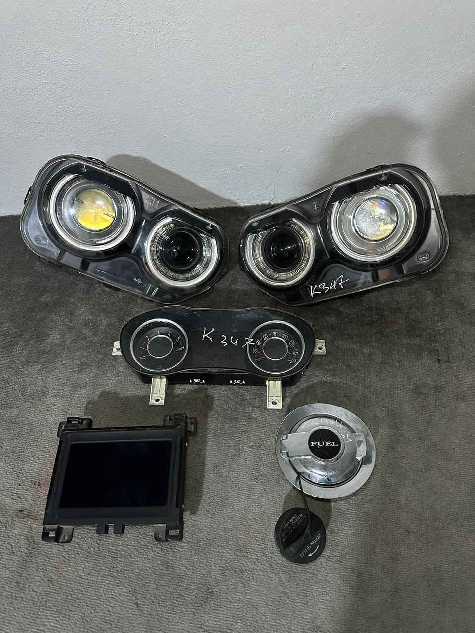 اغرض جالنجر البيع 
لايت تك ١٧٠ الف 
قباغ بنزين كامل ١٤٠ الف 
عداد ماشي قليل ١٤٠ الف 
عندي دعاميه امامي SRT سعر جديد ١٧٥ الف


**إذا كنت صاحب هذا الإعلان وتريد حذفه لأي سبب، رجاءا أرسل رسالة إلى الدعم الفني**