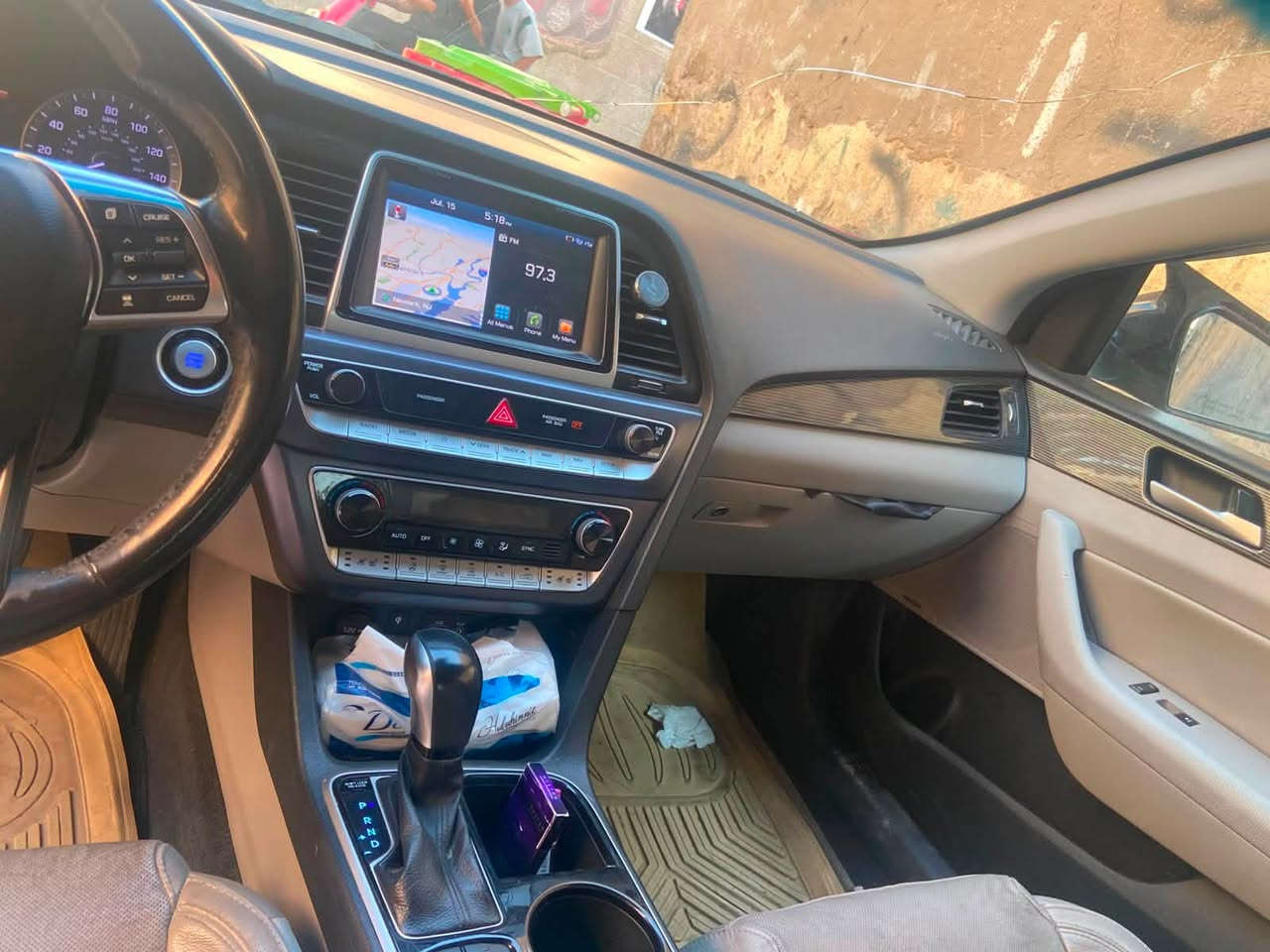 للبيع هونداي سوناتا 2018 ١/١ لمتد
ماشية 82,000ml
وارد امريكي كلين اللون احمر 
حادث بالعراق بحافة الصندوق
وباب وربع بارد اثر ضربه خفيفه
وجاملغات الاماميه بارد بالهلال 
 + جراد خفيف كلش على القمارة 
حدادية 70/100 
رقم بغداد الجديد
حجم الحرك 2400 gdi 
المواصفات: 
نظام قيادة Eco+normal+sport
فتحة سقف بانوراما ٣ طگات
داخل جلد بيجي 
نظام ترحيب عند الاقتراب
بصمة+بصمة الابواب+بصمة صندوق
ويل كب 17 
شاشة لمس كار بلي ايفون+ اندرويد
شحن موبايل وايرليس
بلوتوث + ٢مخارج USB+٢ مخارج ١٢فولت
هاند بريك كهرباء 
نظام اوتو هولد + نظام توقف ( بريك )ذكي  
رادارات جانبية + كاميرا خلفية
نقطة عمياء بالمري
سماعات انفنتي دمام امامي خلفي 
بردات في الجامات الخلفية
قطعتين تبريد بيانو شاشة 
تدفئة تبريد كشنات الامامية 
تحكم كهربائي بالكشنات الامامية
خزن ميموري وضعيتين 
تدفئة بالستيرن 
گير اوتو +عادي 
مثبت سرعة 
لايت عالي ناصي زينون دوار داينمك
صندوق ذكي عند الاقتراب يفتح
حساس ضغط هواء الأطارات
شاشة تنبيه الاعطال
مانع الانزلاق ABS
تحكم بدرجات الاضاءة الداخليه
السعر 120 بيه مجال 
*********** 
بي واتساب
