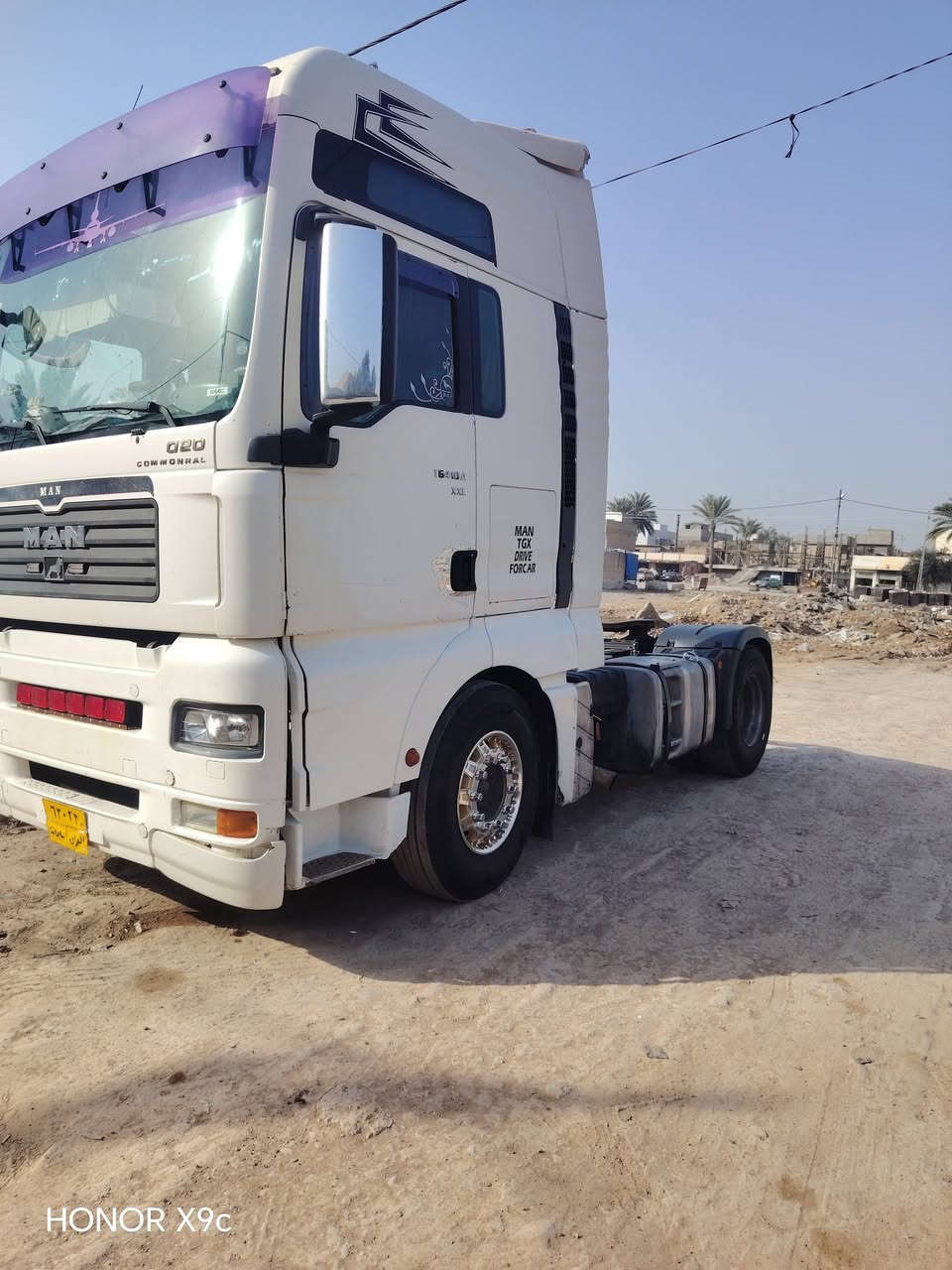 سلام عليكم راس تريله مان البيع مديل 2002سياره كامله دبل تانكي مال كاز سنويه صاقطه سياره مرسمه صهريج مكينه وكير مكفولات سعرهه 80 ورقه وبيهه مجان شرط تحويل رقم لمبايل ***********
