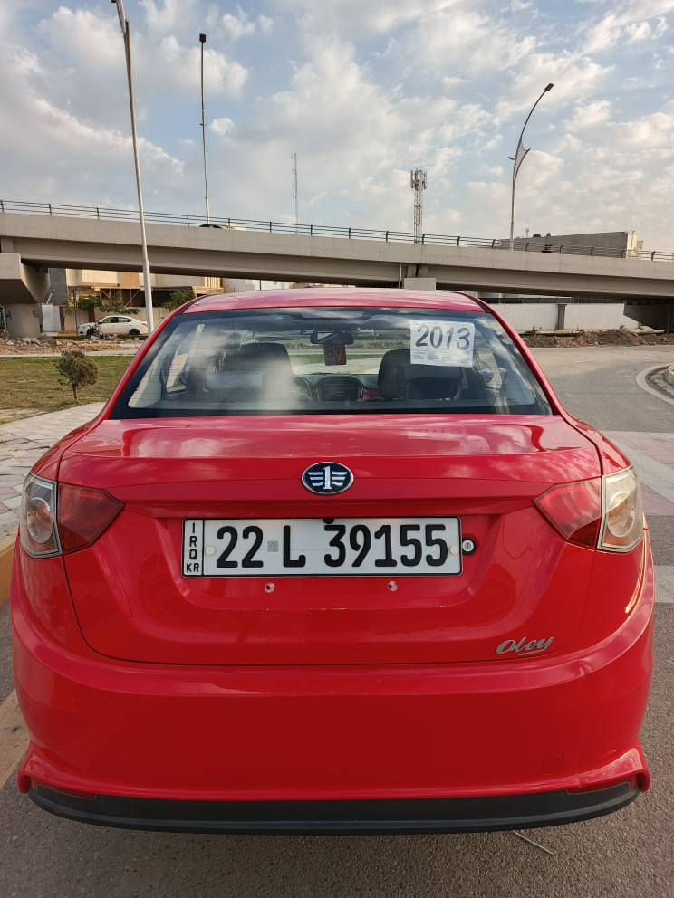 السلام عليكم 
للبيع فاو اولى 📦💯
موديل 2013 
ماشي 94 سياره بالكرتون 📦
كلين تايتل بدون صبغ بدون ضربه مقفوله كفاله عامه 📦
سنويه جديد رقم دولي اربيل 💯
دفتر بنزين موجود ⛽ 
محرك ما مفتوح زنجير مرغوب لا صرف لا بخار لا نضوح دهن بالشرط 
كير ما مفتوح 
تبريد ثلج ❄️
تدفيه نار 🔥 
لايتات زينون
صدر امامي خلفي دبلات كله بالشرط 
سياره شركه ماملعوب بي 
سياره جديده من كل نواحي 🌹  سعر 💵 67 بيها مجال شراي استفسار على رقم تدلل 📞 *********** مكان كركوك مابيع اقساط مده مابيع كركوك, العراق
