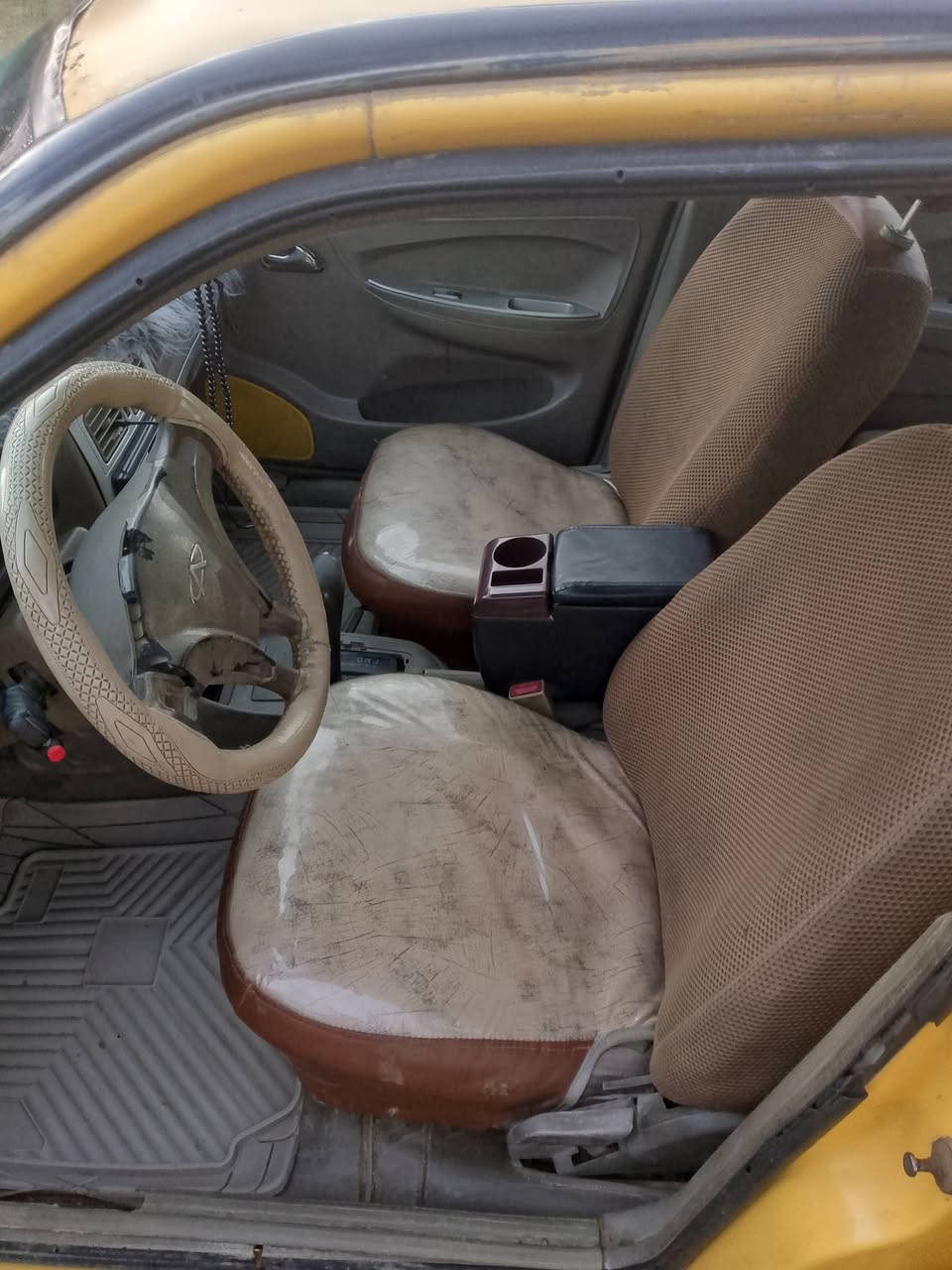 سلام عليكم شيري كوين البيع كير ومحرك كورله موديل 2010 سعر 26وبيه مجال قليل ***********. ***********
