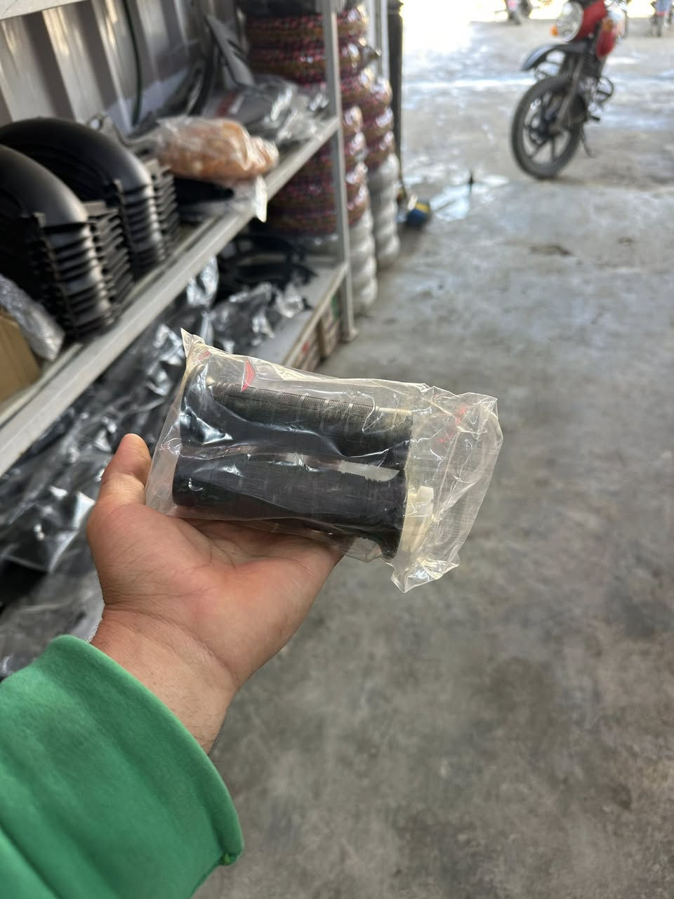 من معرض المهندس لبيع الدراجات النارية والأدوات الاحتياطية😉🔥
توفرام بي ثري الأصلية للماكس العدله 🔥💣
عنوانه بعقوبة التحرير قرب مجمع التحرير 📍✅
للاستفسار مراسلة الصفحة 🙈💕


**إذا كنت صاحب هذا الإعلان وتريد حذفه لأي سبب، رجاءا أرسل رسالة إلى الدعم الفني**