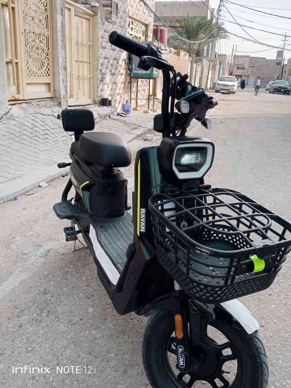 سلام عليكم
دراجه شحن للبيع 

                                      سعر 250بيه مجال
كهربائيت كلهن شغاله 

مديل2025💫

بطاريات فول ⚡ 
عنوان نجف حي المكرمه 
الرقم***********
متواجد خاص
