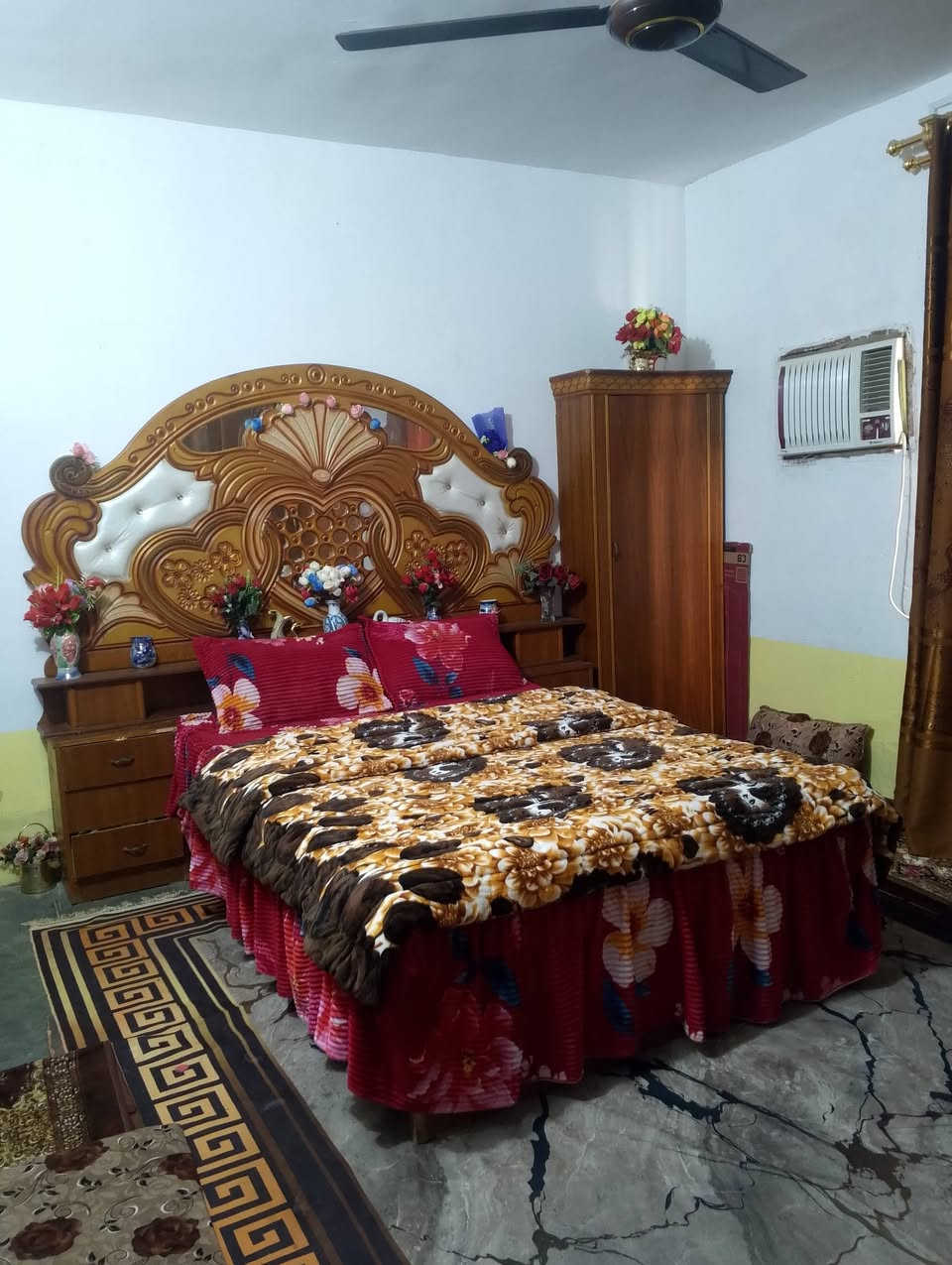 غرفت اخشاب للبيع سعرهه ب 650وبيهه مجال‏‪***********‬‏
