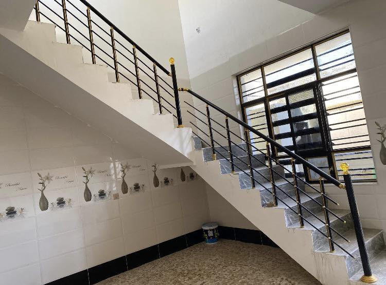 لسلام عليكم مكتب الكعبي مستعدون بناء  بيوت درجه أولى وسعار مناسبه وحسب الطلب وتسليم مفتاح على اخر حبايه و ترميم والعمل في مواد درجه أولى وسعار مناسبه جدآآآ العمل داخل بغداد فقط رقم الهاتف ***********
