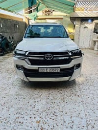 لاندكروز • ٢٠٠٩ • رقم بغداد انكليزي