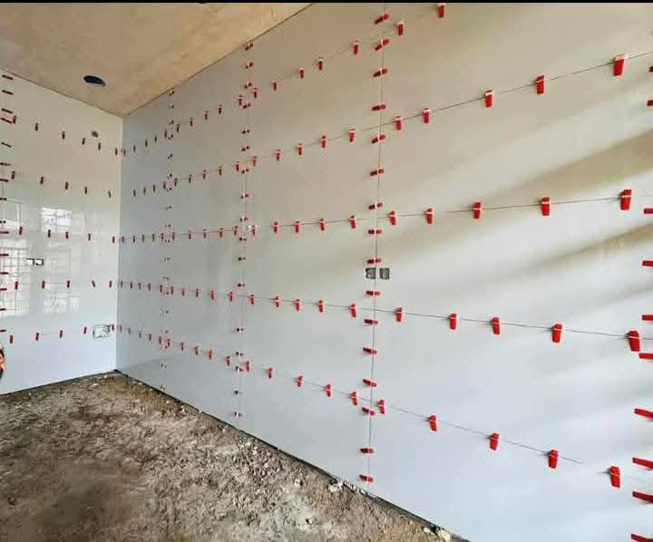 السلام.عليكم كادر سوري نشتغل سيراميك شغل درجه اوله.متفرغين حالين. البصره‪0775 768 4862
