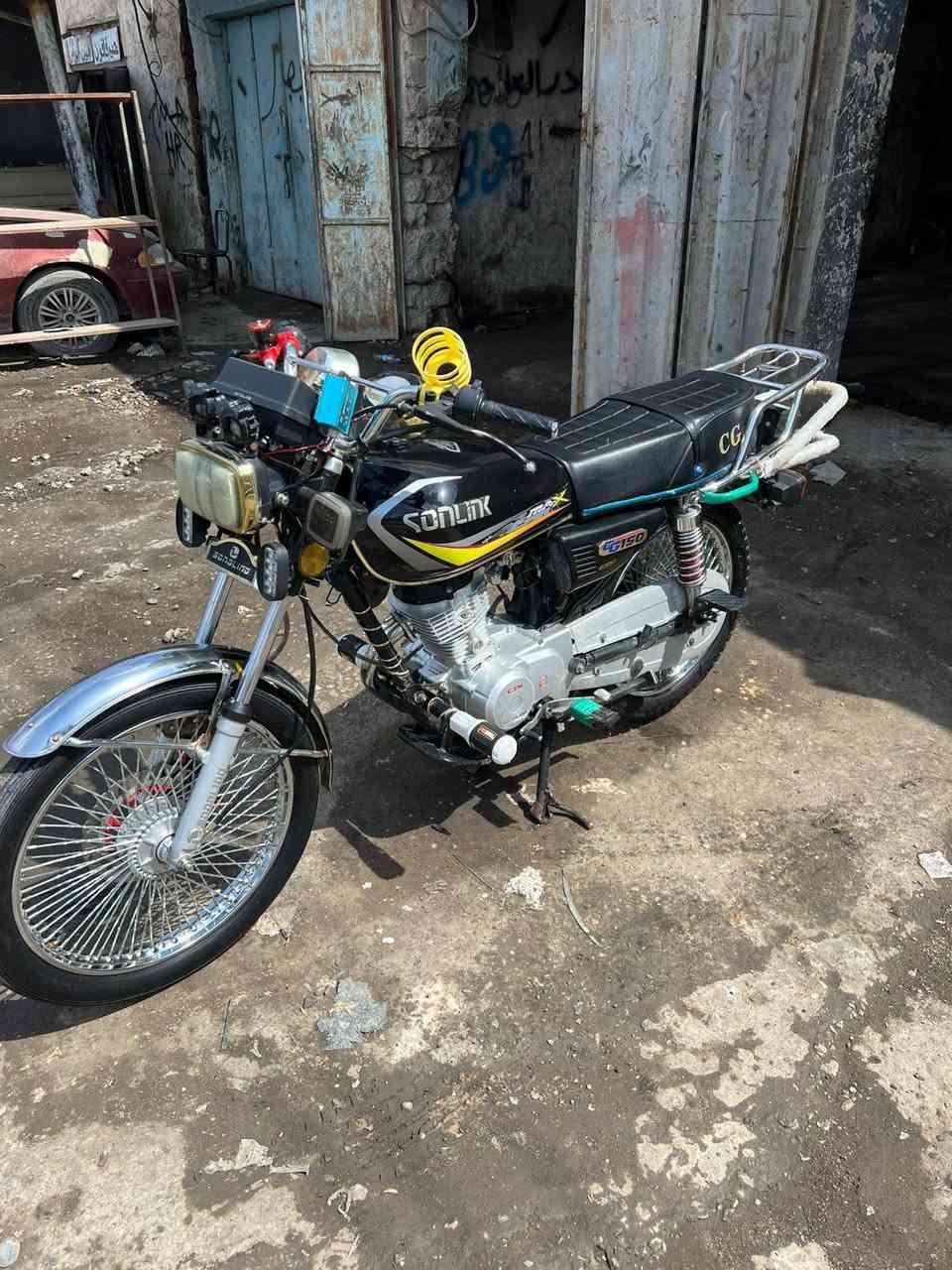 السلام عليكم دراجه لبيع موديل 2024مبدل بيه بس ولفات عله ايدي شراي تعال واذا موشراي لتعبني السعر 525وبي مجال لطيبين اتواجد واتساب وخاص رقم الهاتف ***********
