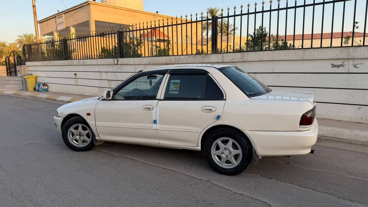 السلام عليكم
براتون ٢٠٠٥ كير اوتو
رقم بغداد انكليزي سنويه لل ٢٧ شرط التحويل
كير محرك تمام
صدر امامي خلفي جديد
تخم تاير جديد كهربائيات كلها شغاله
تبريد ثلج
صبغ عام شرط بدون ضربه
جاهزه السياره وحيل نظيفه
السعر ٤٤ وبيها مجال
***********
مكان السياره بلد
بيع او مراوس
