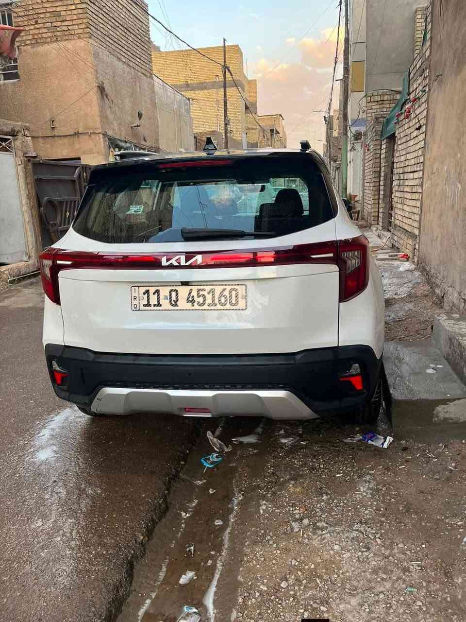 كيا سيلتوس خليجي 2024 
ماشية 31 ألف قابل للزيادة محرك 1500 دبل نوزل لون توكلر أبيض / أسود 2 بصمة أبواب + بصمة تشغيل هاند بريك كهربائي + Auto Hold تبريد قطعتين تحكم ستيرن كامل جهتين شاشة كبيرة ديجتل مع كامرة 360 دوارة مرايات كهرباء مع إشارات بالمرايات السيارة نظيفة جداً واستعمال شخصي

مكفوله ما عده بارد شبر بل جنطه 
العنوان بغداد الشعب ***********

السعر: 16,300$ وبيها مجال
