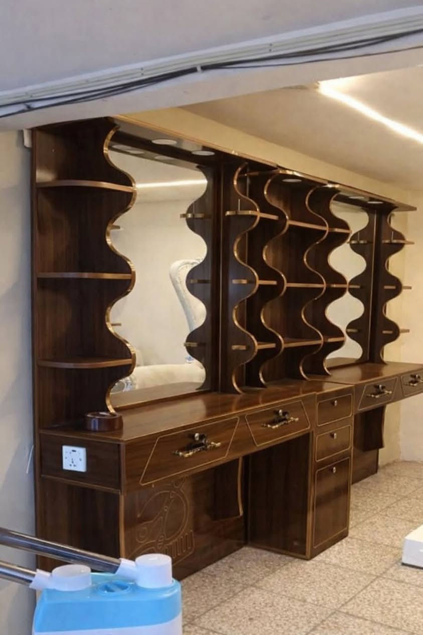 ✨ جدد صالونك بأرقى أثاث الحلاقة!  ***********. ***********.
