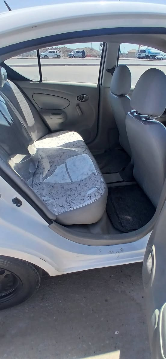 نيسان صني هندي مديل ٢٣ بيها كد شبر بارد بالباب سدر صفحه عبري والباقي مكفول مكينه كير مكفول حداديه جديده تخم تاير مدوشمه ارضي وكشنات مكان البصره كرمه علي سعر ١١٠ وبيها مجال الاستفسار اتصل على الرقم ***********

