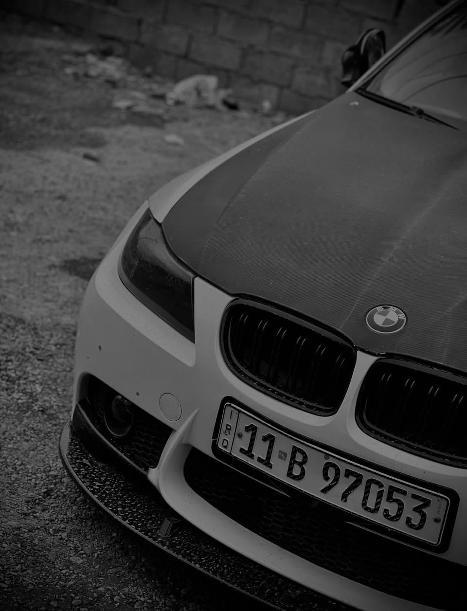 للبيع 
Bmw e90 🇩🇪🔥
موديل : 2008 محدثه 2011 
مكينه : n52 3000 كلش حلوه مكينتها 
السياره مصروف عليها خير من الله 
الاضافات : 
_دشبول شاشه دجتل مال حديث ( الكيجات الاصليه موجوده )
_شاشه اندرويد 
_ستيرن x5 شفتات فيك 
_دعاميه اماميه m ولحيه وكفرات بلوجكتر m 
_لايتات وبلوجكتر زنون و المازده محدثه نفس ماموضح بالصور 
_وياله m مصبوغات صبغ درجه اولى وتايرات جديده كلش 
_ سكوبات مري جانبيه كاربون زعانف كاربون وسبايدر كاربون ومطريات e90 
_ السياره عليها كزوز ريمونت كتم تام وصوت كلش حلو ( الصالنصات الاصليه مالتها موجوده ) 

السياره مابيها نقص اي شي ادامه كامله قبل كم يوم مسويلها كير ودهن كير جديد منضومه راديترات كامله جديده منضومه بانزين جديده منضومه مي جديده 
التبريد مشتغله يم علي هدف والمعرف لايعرف تبريدها منضومه جديده 
غرفتها كلش حلوه ونظيفه 
والسياره بالحقيقه احلى من الصور ومعروفه 
بيها صبغ مو حزام بس نكول حزام السونار راسلني خاص ويوصلك 
السياره رقم بغداد بأسمي تحويل مباشر والسنويه ساقطه مالتها 
السعر 105 وبيها مجال للشراي 
العنوان ؛ بغداد حي الجامعه قرب نفق الشرطه 
للتواصل : ***********
