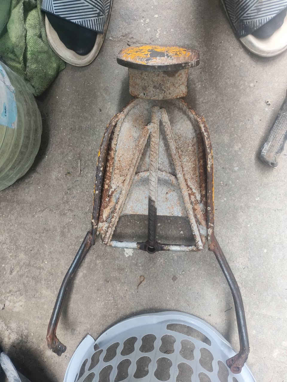 سلام عليكم
سيبابه 
كزوز بلادي لبيع 
رقمي واتساب موجد ***********
