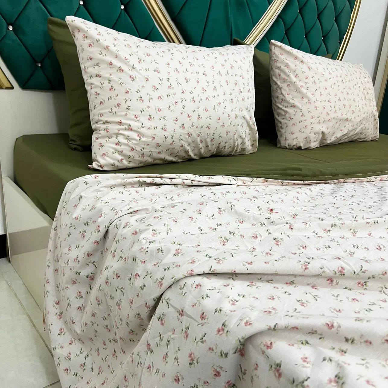 الفرشات الصيفيه
الكولكش الجديد
يتوفر اكثر من ١٠٠ لون ونقشه
اسعار تبدأ من ١٥ الف لل٤٥ الف
يوجد توصيل كل المحافضات السعر حسب موديل وعدد القطع للاستفسار مراسله الصفحه خاص


**إذا كنت صاحب هذا الإعلان وتريد حذفه لأي سبب، رجاءا أرسل رسالة إلى الدعم الفني**