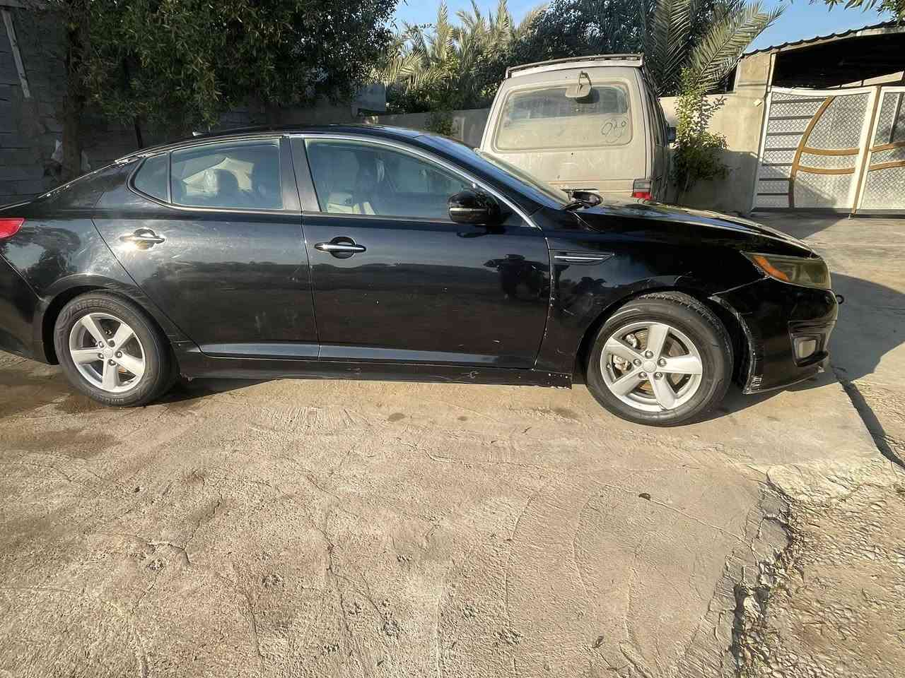 كيا أوبتيما موديل 2015
محرك وكير جدد تخم تاير جديد ظرر صبغ بنيد وچامرلق بدون دواخل سياره جاهزه من كل النواحي تحويل مباشر

سعر115$وبيها مجال مكانها ديالى قرب تقاطع القدس للتواصل ***********
