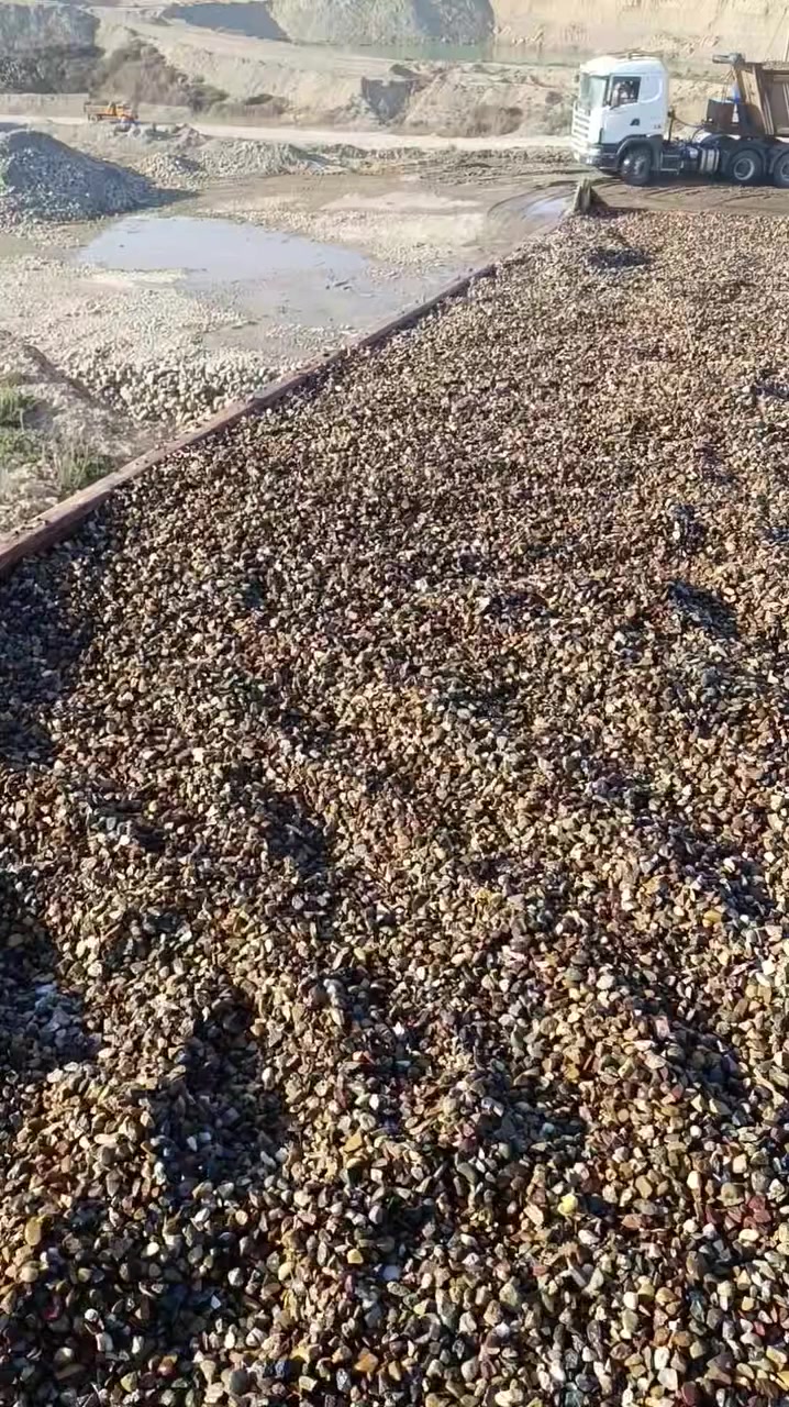 السلام عليكم راس وعربانه شيراوي موديل 2007 مكينه 420 كير900 كفاله عامه ***********
