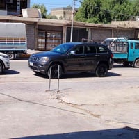 للبيع جيب موديل 2019 فول مواصفات رقم بغداد وارد امريكي للستفسار 078380...
