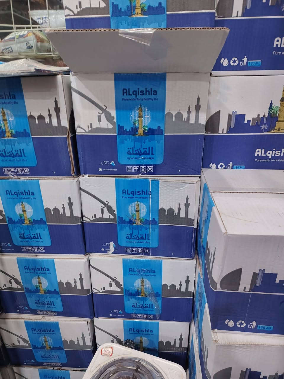 السلام عليكم
تتوفر أسواق للبيع
المكان شارع أربعين قرب التربيه السوق الشيوخ
تتوفر عارضات ٦
مجمدات ٣
سبلت ١
رفوف
جام خانه
مواد غذائية
ابيع كامل اذا تحب تشتري تجي تجرد المواد ونتفق وكل شخص ياكل رزقه
رحم الله والديك اذا تشري حياك الله واذا حاب بس تسولف ارجوك لا تخابر
الإيجار ٢٥٠ الف
للعلم المحل بي بيع خير من الله ولكن لعدم توفر السيوله لدينا اريد ابيع هذا كل مافي الأمر
للتواصل ***********
