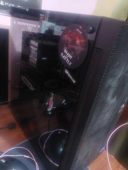 سلام عليكم 
حاسبة مرتبة براندات
وا المواصفات الكرت ما مفتوح ولا مرة 
gpu: 2070 msi gaming x
cpu: i5 10400 f
ram: tforce 2x8 16gb-3200hz
Nvme: 500gb lexar
ssd: 256 hikvision
mb: msi b460 mag tomahawk
psu: ثيرمالتك 550
cpu cooler:  Deep cool
case: matrexx 55
المواصفات كدامك وا بيه مجال
رقم 
***********
بغداد ابو دشير 
سعر 790
