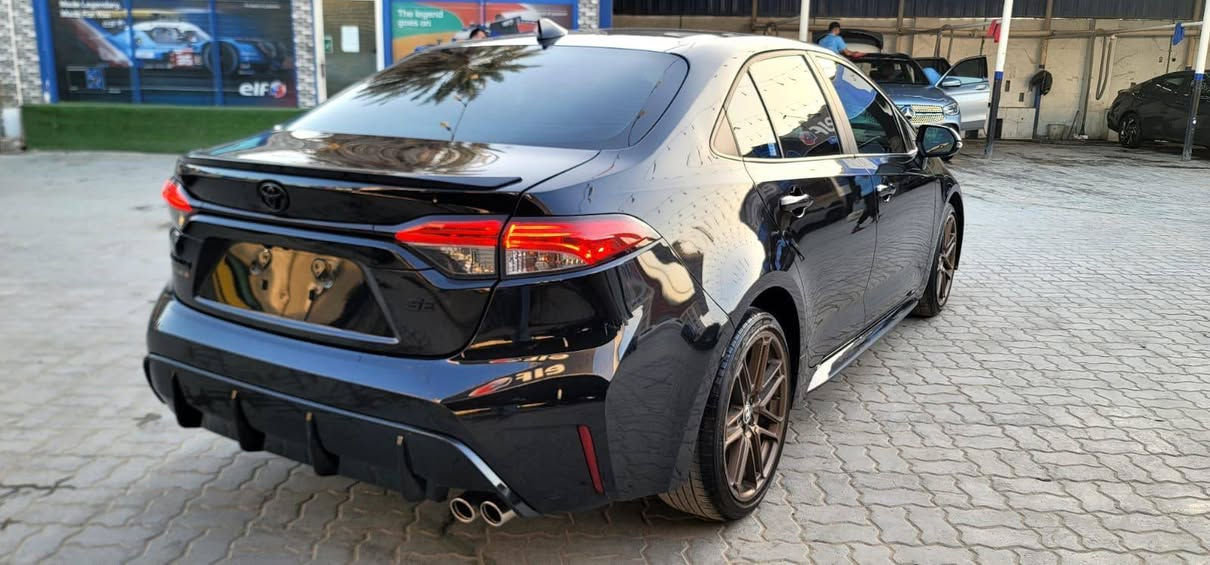 كورلا موديـ2024ـل جاهزه لل شحن 🚀
تيوتا كورلا موديـ2024ـل SE معدله من امريكا 

مواصفاته SE معدله من امريكا عليه اضافات 
فول عده الفتحه

مواصفات: 
سايد بريك اوتو هولد ☑️
شاشه ☑️
ابل كار بلي ☑️
نقطه عمياء☑️
مثبت سرعه☑️
مثبت مسار قياده ذاتيه ☑️
رادار امامي تفادي تصادم ☑️ 
كشافات LED امامي ☑️
اناره LED بل كامل ☑️ 
بصمه☑️
ويلات معدله☑️
دفيوزر☑️
 نظام SOS طوارئ☑️
وبعد بيه مواصفات سياره 🌹

بدون ايرباك صبغ فقط طرف البنيد فقط 

#بأمكان_تخريج_بكتاب_شهداء 

السعر 126 $ وبيه مجال

#واصل_سفوان_بدون_كمرك_تخليص 
السعر يشمل نقل والتصليح عده الكمرك والضريبة 

 استفسار المستورد. علي الحوراني 
***********
***********
_________________________________________________
رابط الكروب لنشر جميع سيارات 🔴 🚗 
https://chat.whatsapp.com/IpiW4SRY21lAwlitFVbrfG?mode=gi_t
