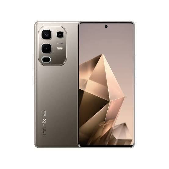 سلام وعليكم جهاز انفنكس نوت 50 برو البيع ذاكرته 256 عشوايه 12 جهاز مستعمل 4 ايام سعر خاص ***********
